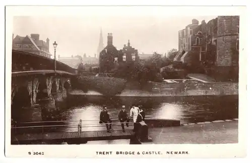 AK, Newark, Newark-on-Trent, Nottinghamshire, Trent Bridge & Castle, um 1938