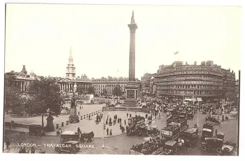 AK, London, Trafalgar Square, belebt, um 1928