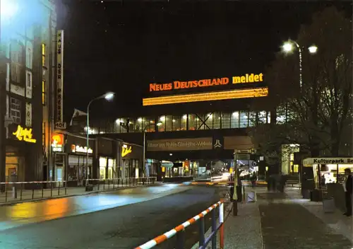 AK, Berlin Mitte, Bahnhof Friedrichstr., Nachtansicht,1974
