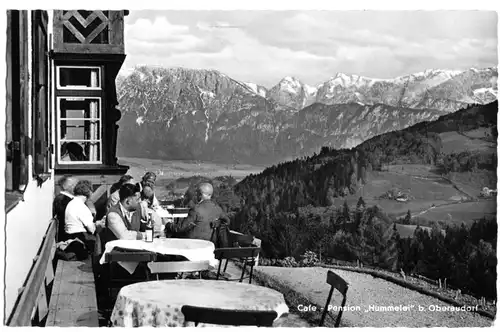 AK, Oberaudorf am Inn, Café - Pension "Hummelei", Terrasse belebt, um 1960