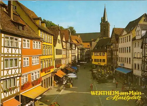 AK, Wertheim am Main, Marktplatz, belebt, um 1980