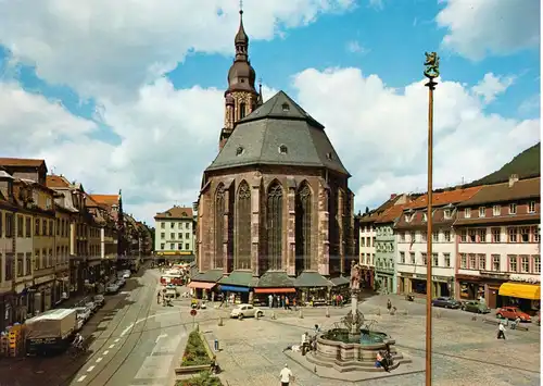 AK, Heidelberg a. Neckar, Straßenpartie mit Heiliggeistkirche, um 1980