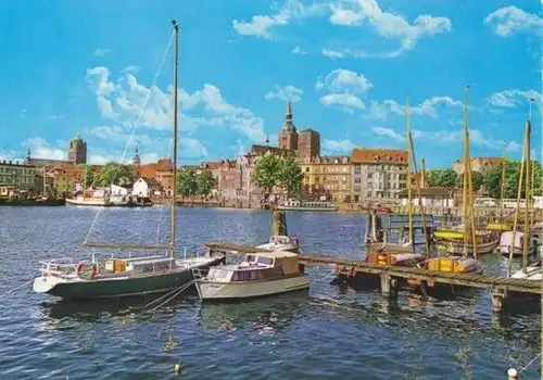 AK, Stralsund, Blick auf den Hafen, 1986