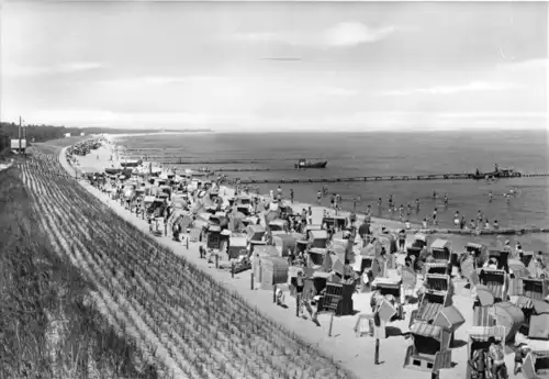 AK, Ostseebad Zingst, Strandpartie, belebt, 1973