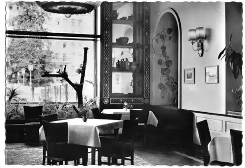 AK, Berlin Friedrichshain, HOG Café Warschau, Gastraum, 1957