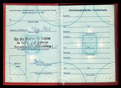 FDGB-Ausweis, mit vielen Beitrags- und Spendenmarken, 1971- 1980