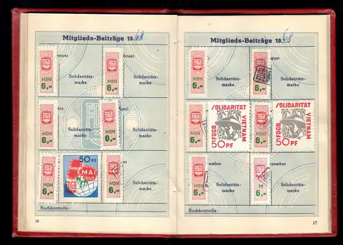 FDGB-Ausweis, mit vielen Beitrags- und Spendenmarken, 1961 - 1970