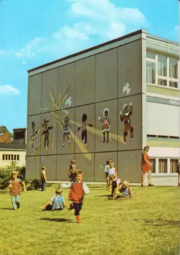 AK, Reichenbach Vogtl.?, Kindergarten "Goldene Kindersonne", 1976