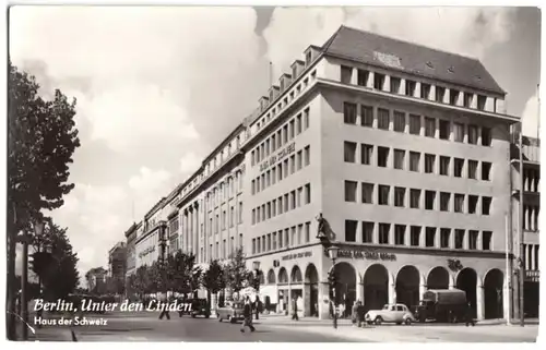 AK, Berlin Mitte, Unter den Linden, Haus der Schweiz, 1957