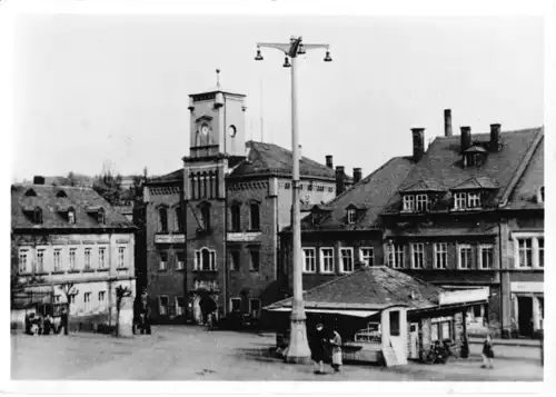 AK, Lößnitz Erzgeb., Markt mit Rathaus, 1959