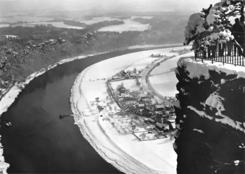 AK, Sächsische Schweiz, Basteiblick ins winterliche Elbtal, 1973