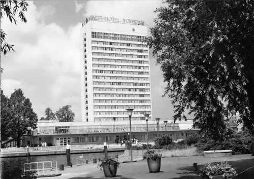 AK, Potsdam, Blick vom Hafen zum Interhotel, 1969