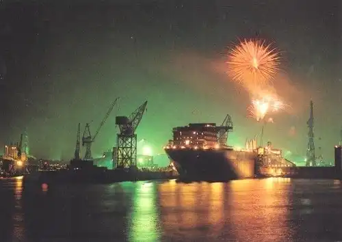 AK, Hamburg, Feuerwerk über dem Hafen, um 1980
