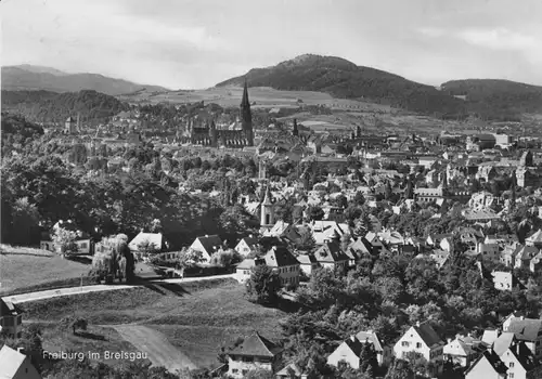 AK, Freiburg im Breisgau, Gesamtansicht, 1968