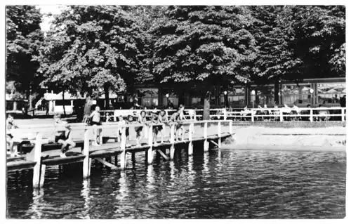 AK, Wandlitzsee Kr. Bernau, HO-Gaststätte "Strandbad", belebt, 1962