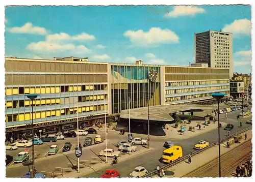 AK, München, Hauptbahnhof, belebt, 1965