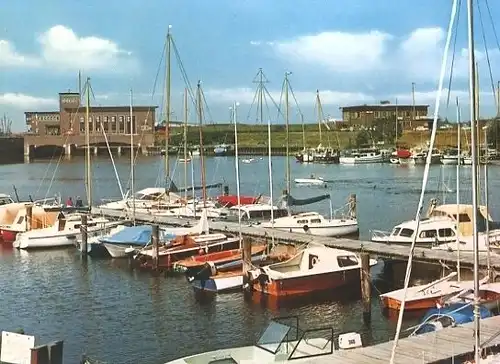 AK, Carolinensiel Harlesiel, Yachthafen, Schleuse, 1980