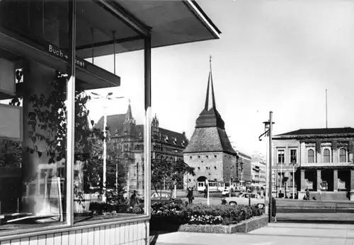 AK, Rostock, Partie am Steintor mit Straßenbahn, 1968