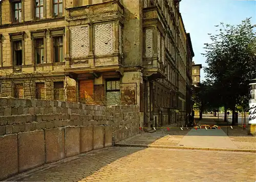 AK, Berlin Mitte / Wedding, Mauer in der Bernauer Str., 1960er