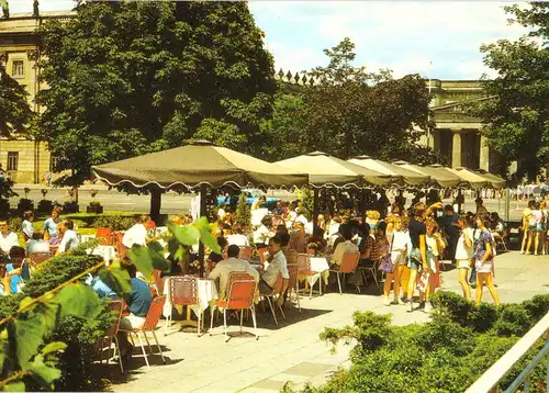 AK, Berlin Mitte, Operncafé, Terrasse belebt, 1988