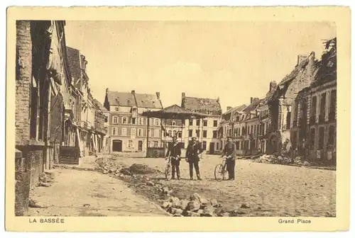 AK, La Bassée, Nord, Grand Place, Zerstörungen, 1917