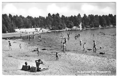 AK, Hoyerswerda, Badestelle am Knappensee, belebt, 1971