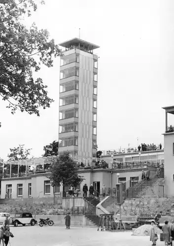 AK, Berlin Köpenick, Neuer Müggelturm, um 1965, Echtfoto, Handabzug