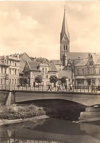 AK, Staßfurt, Bodebrücke mit Blick zur Marienkirche, 1961