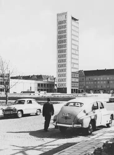 AK, Neubrandenburg, Haus der Kultur und Bildung, Pkw, 1969