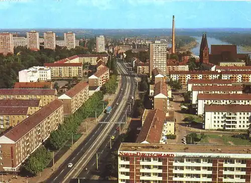 AK, Frankfurt Oder, Blick vom Hochhaus z. Karl-Marx-Str
