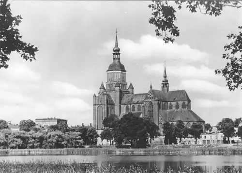 AK, Stralsund, Blick zur Marienkirche, 1966