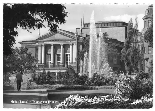 AK, Halle Saale, Theater des Friedens mit Springbrunnen, 1963