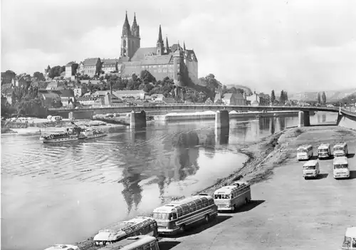 AK, Meißen Elbe, Albrechtsburg und Dom, Elbbrücke, zeitgenössische Busse, 1975