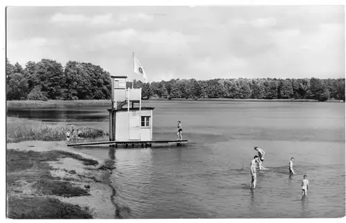 AK, Oranienburg, Badestelle am Lehnitzsee mit Rettungsturm, 1963