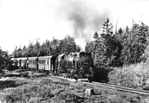 AK, Harz, Zug der Schmalspurbahn auf der Strecke, Lok 99240, 1977