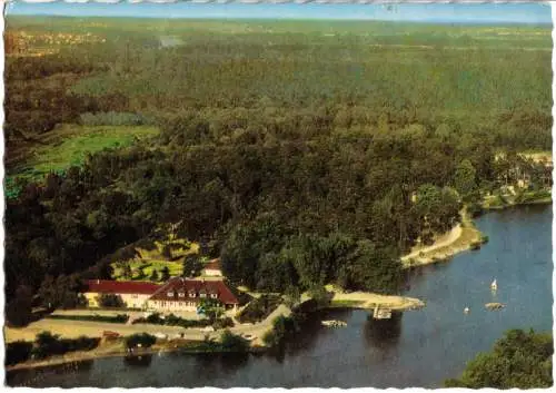 AK, Ingolstadt, Café - Gaststätte am Auwaldsee, Luftbild, um 1965