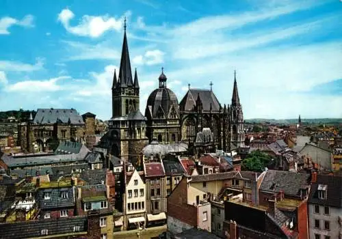 AK, Aachen, Teilansicht mit Dom, um 1970