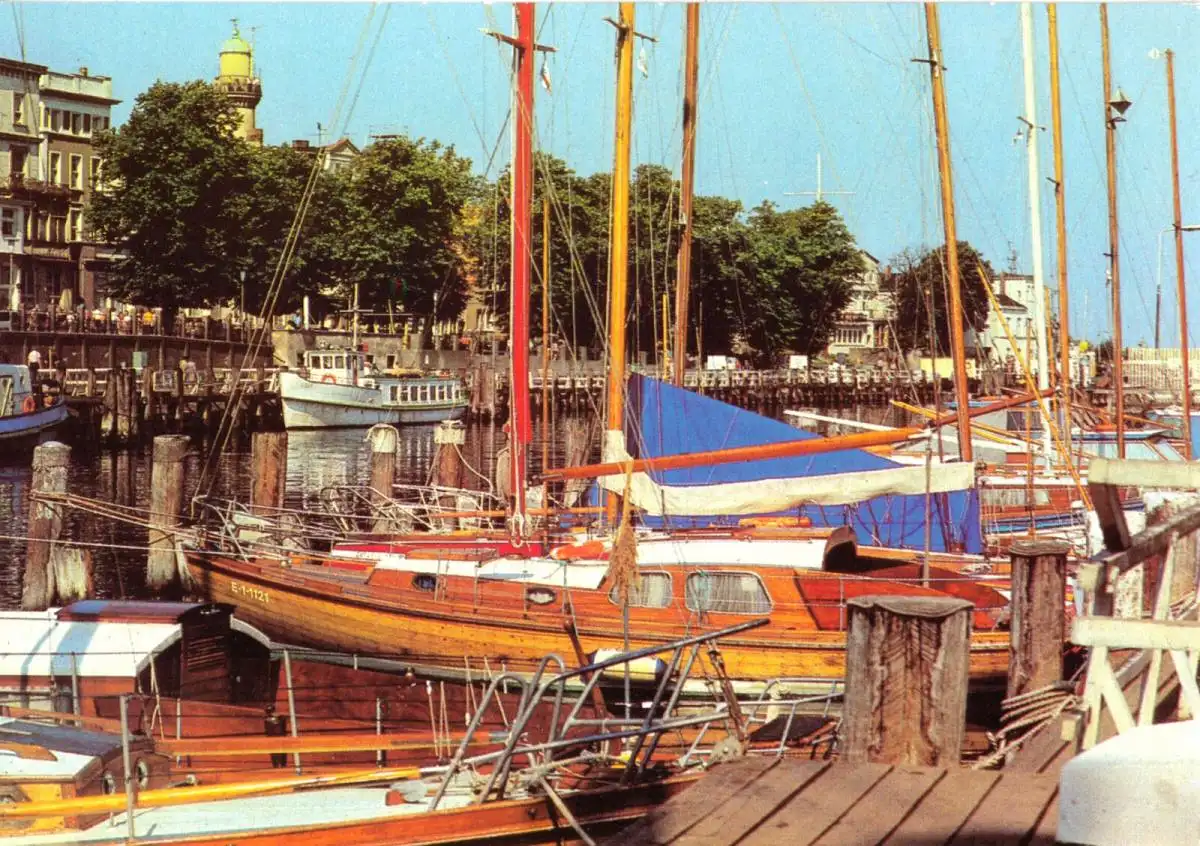 AK, Rostock Warnemünde, Am Alten Strom, Boote, 1981
