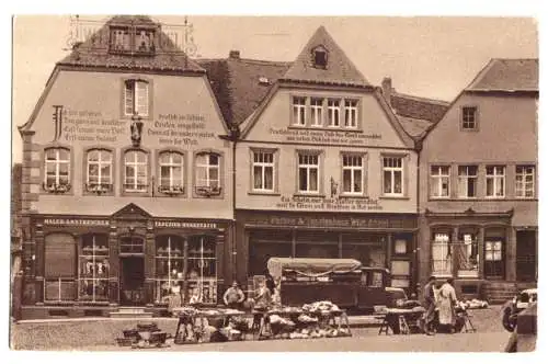AK, St. Wendel Saarland, Domplatz, Häuser mit Bekenntnissprüchen, V. 2, um 1935