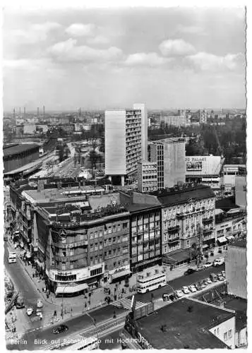 AK, Berlin Charlottenburg, Blick auf Bahnhof Zoo mit Hochhaus, um 1967