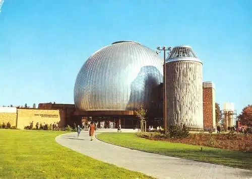 AK, Berlin Prenzlauer Berg, Großplanetarium im Ernst-Thälmann-Park, um 1989