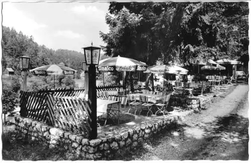 Ansichtskarte, Velden Pegnitz, Gasthaus "Eckartsberg", Gartenterrasse, um 1965