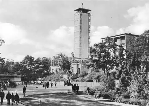 AK, Berlin Köpenick, Müggelturm und Nebenbauten, belebt, 1967