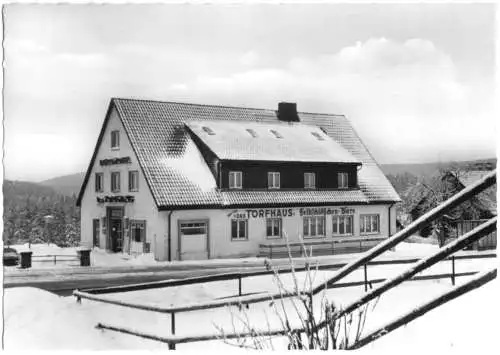 AK, Torfhaus Oberharz, Hotel "Das Torfhaus", Winteransicht, um 1968