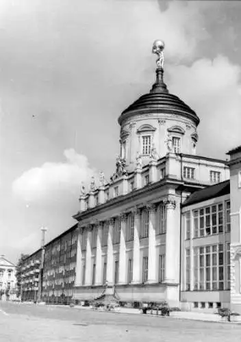 AK, Potsdam, Blick vom Kulturhaus zur Post, 1974