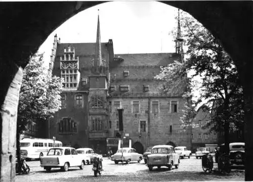 AK, Neustadt Orla, Blick zum Rathaus, zeitgen. Pkw, 1974