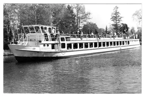 Foto im AK-Format, Berlin, Weiße Flotte Berlin, MS Friedrichshain, um 1970