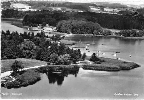 AK, Eutin, Luftbildansicht eines Parts am Großen Eutiner See, um 1961
