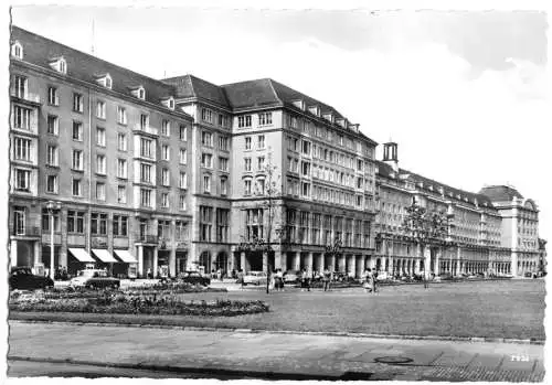 Ansichtskarte, Dresden, Partie am Altmarkt mit Café Prag, 1959