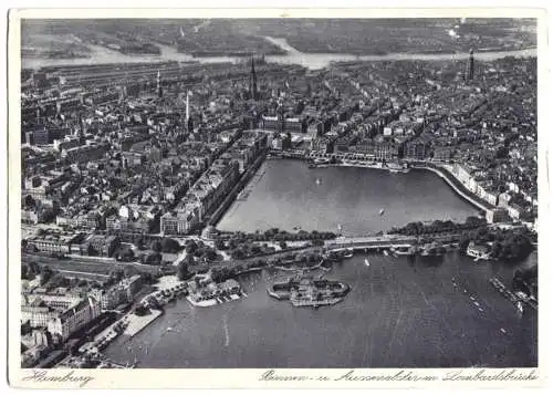 AK, Hamburg, Luftbild der Innenstadt, um 1930
